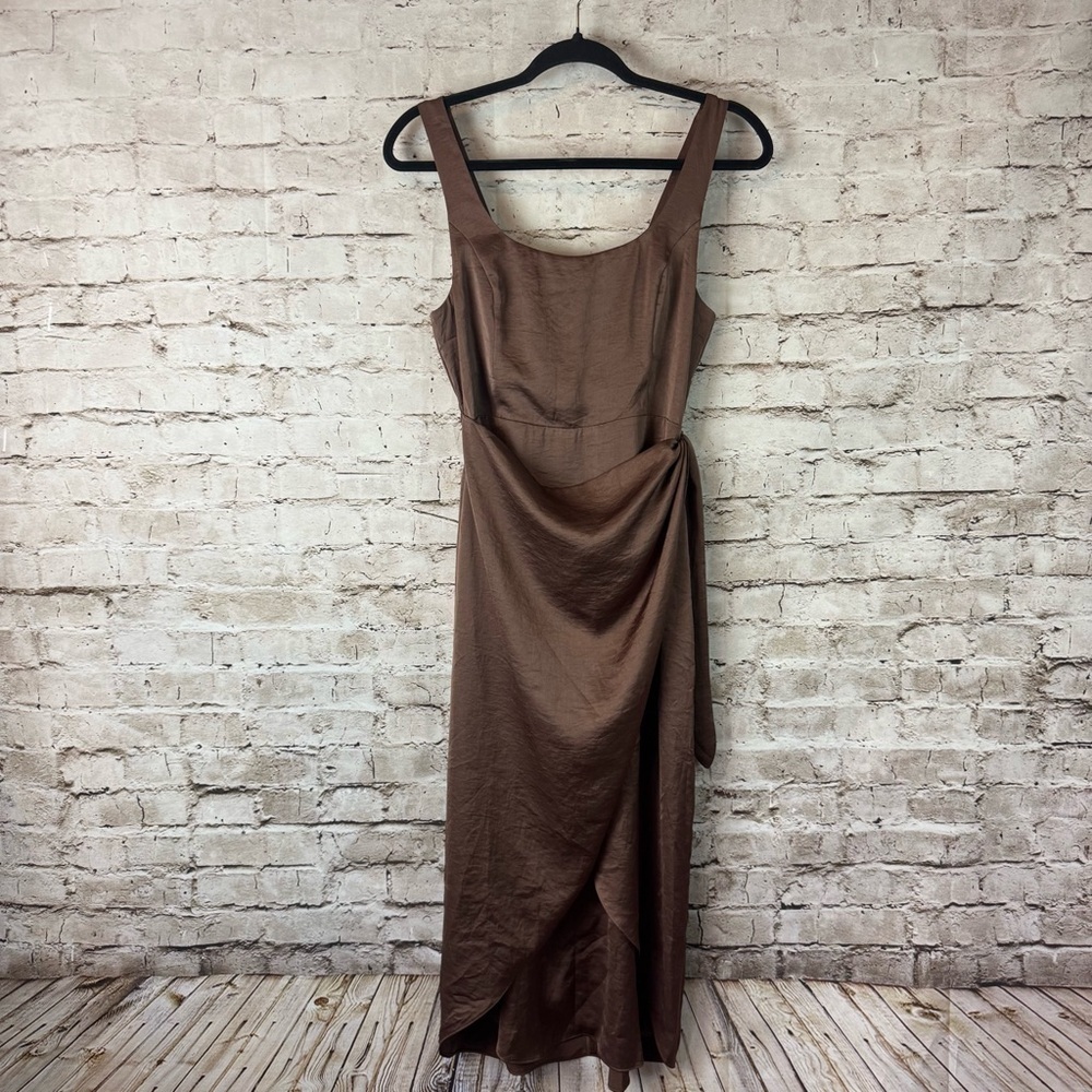 Wilfred Aritzia Size 2 Saturn Satin Midi Dress Cocoa Brown $128 Sleeveless Tie - Picture 2 of 14